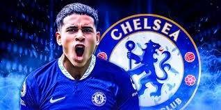 记者：17岁切尔西新援派斯目前正在斯特拉斯堡参加训练